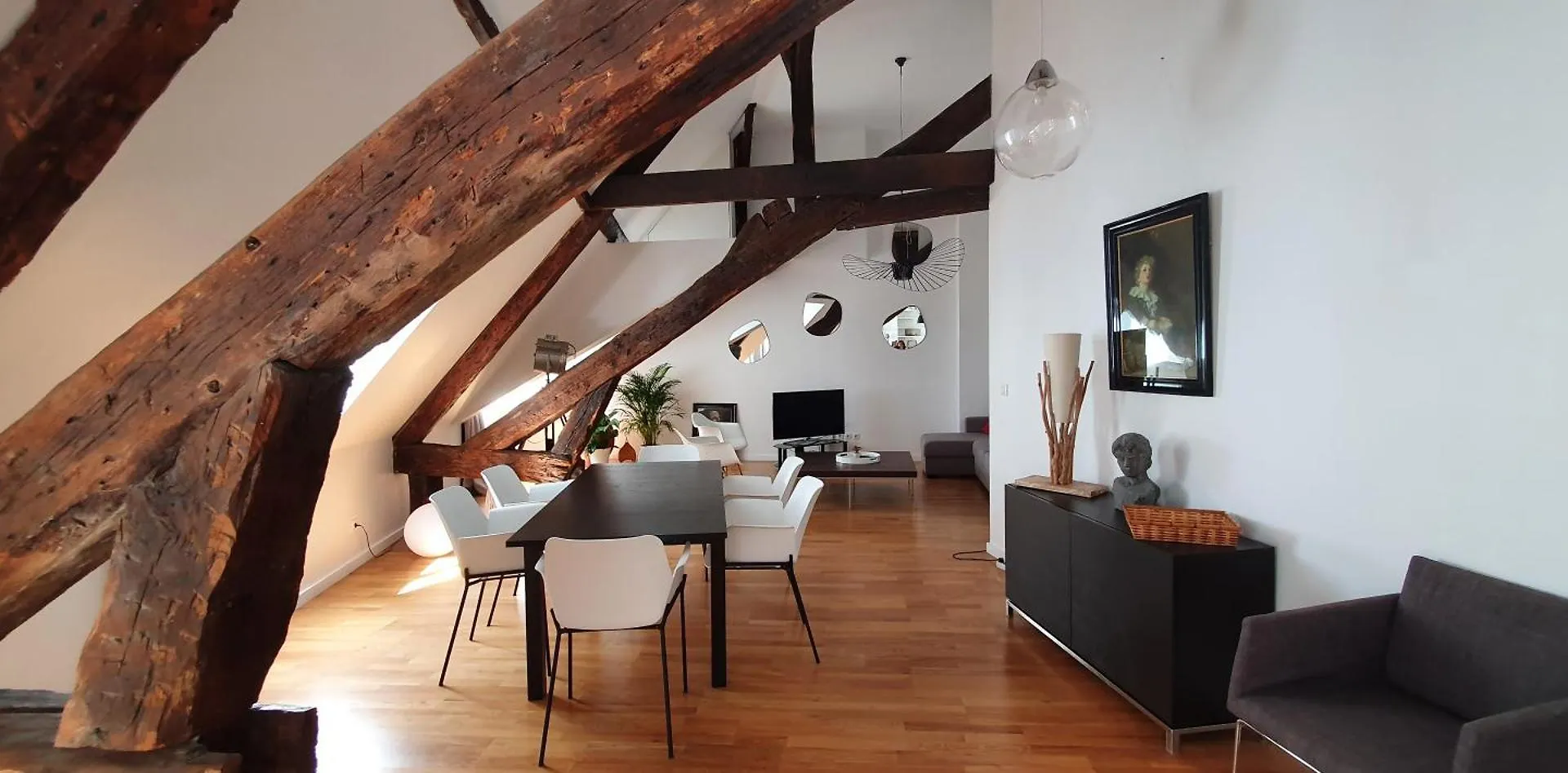 Appartement Climatise Pour 6 Personnes Secteur Opera Garnier, Galeries Lafayette Paris Frankrike