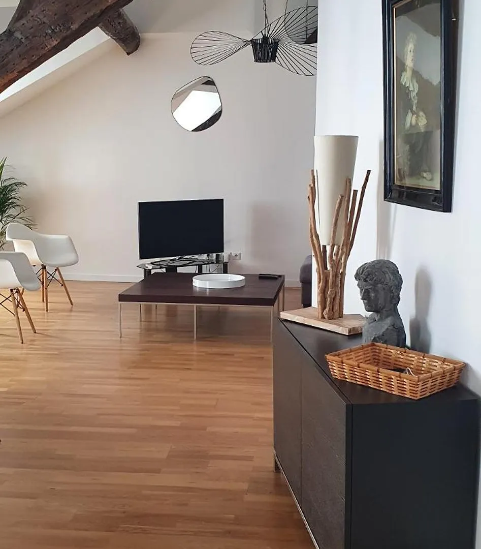 Appartement Climatise Pour 6 Personnes Secteur Opera Garnier, Galeries Lafayette Paris
